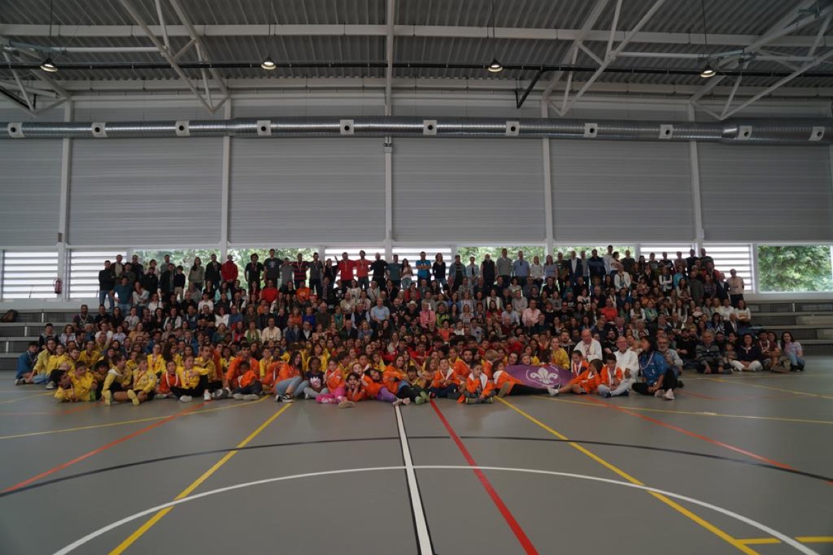 Foto de grupo de todos los asistentes al 50 aniversario